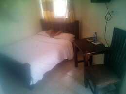 Marina Guest House