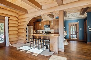 L Imprévu by Tremblant Platinum