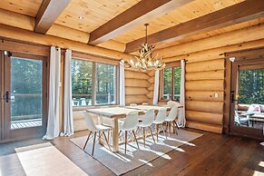 L Imprévu by Tremblant Platinum