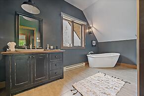 L Imprévu by Tremblant Platinum