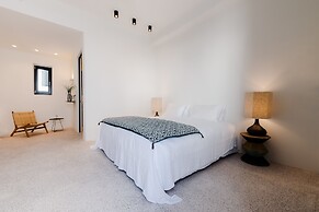 Koukoumi Vegan Boutique Hotel