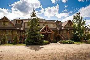 Les Falaises by Tremblant Platinum