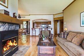 Equinoxe by Tremblant Platinum