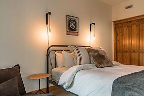 Equinoxe by Tremblant Platinum