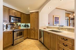 Equinoxe by Tremblant Platinum