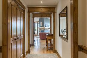 Equinoxe by Tremblant Platinum