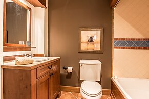 Equinoxe by Tremblant Platinum