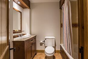 Equinoxe by Tremblant Platinum