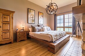 Equinoxe by Tremblant Platinum