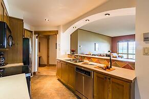 Equinoxe by Tremblant Platinum