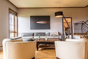 Equinoxe by Tremblant Platinum