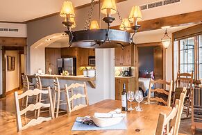 Equinoxe by Tremblant Platinum