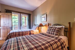 Equinoxe by Tremblant Platinum