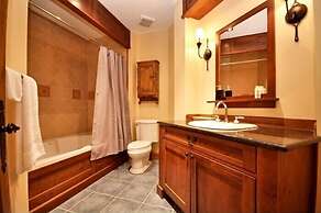 Equinoxe by Tremblant Platinum