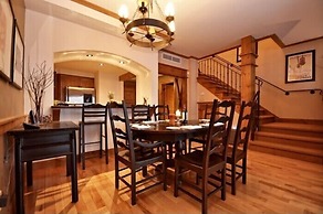 Equinoxe by Tremblant Platinum