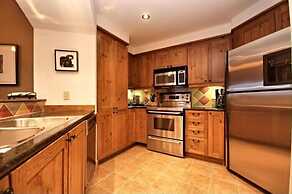 Equinoxe by Tremblant Platinum