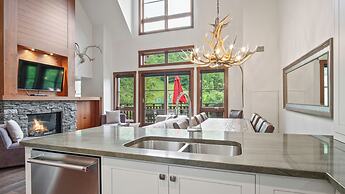 Etoile du Matin by Tremblant Platinum