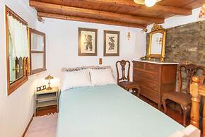 Gladiolus House - Tinos