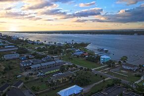 Crystal Tower 1205 by Youngs Suncoast