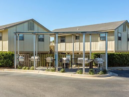 Crystal Tower 1205 by Youngs Suncoast