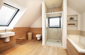 Solas, Ormiscaig, Luxury Coastal Retreat