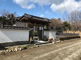 Spacious Traditional House