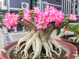 Delighted Bangkok Hotel