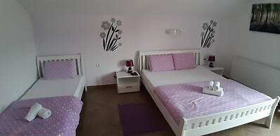 Guest House Macic