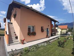 Guest House Macic