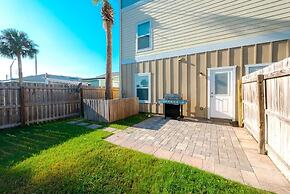 Luxury Living - Modern Beach Townhouse