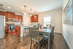 Luxury Living - Modern Beach Townhouse