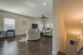 Luxury Living - Modern Beach Townhouse