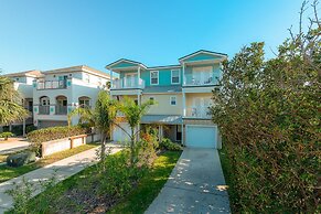Luxury Living - Modern Beach Townhouse