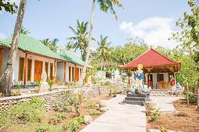 Kubu Reot Taman Asri