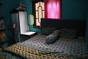 Homestay Junet - Hostel