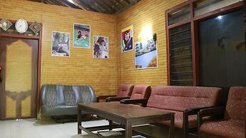 Homestay Cak Edi - Hostel