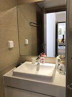 Homefromhome Skylake Apartment