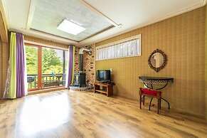 Yangpyung Lavin Pension