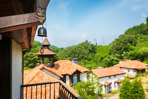 Yangpyung Lavin Pension