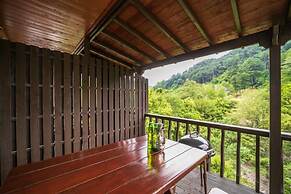 Yangpyung Lavin Pension