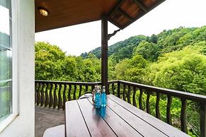 Yangpyung Lavin Pension