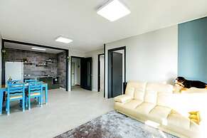 Jeongwon Beach Pension