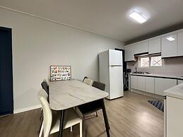 Window to the sky Pension