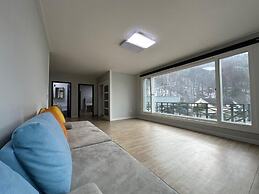 Window to the sky Pension