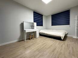 Window to the sky Pension