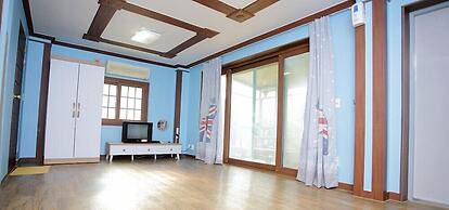 Bandi Hwangto Pension