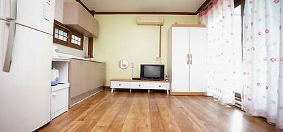 Bandi Hwangto Pension