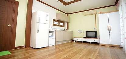 Bandi Hwangto Pension