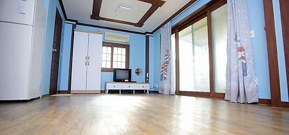 Bandi Hwangto Pension