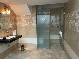 Clarks Safari Ranthambore